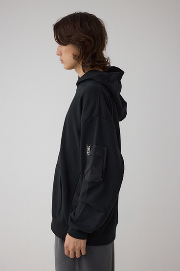 ユーティリティポケット付きフーディー 詳細画像