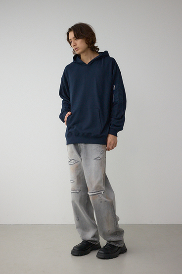 ユーティリティポケット付きフーディー 詳細画像