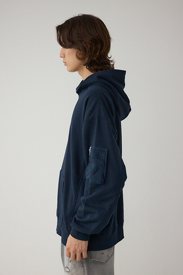 ユーティリティポケット付きフーディー 詳細画像