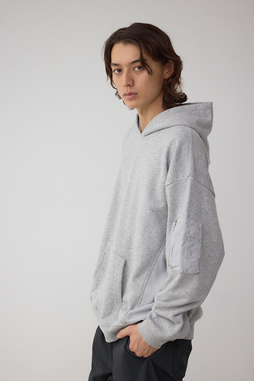 ユーティリティポケット付きフーディー 詳細画像
