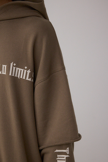 フェイクレイヤードスウェットフーディー 詳細画像