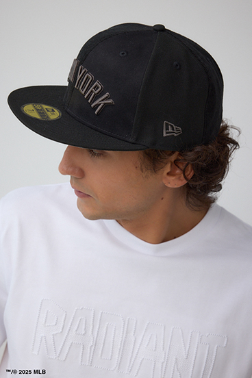 NEW ERA×AZUL MLB異素材キャップ