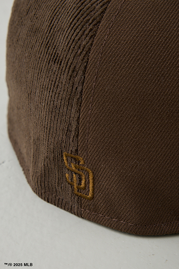 NEW ERA×AZUL MLB異素材キャップ 詳細画像