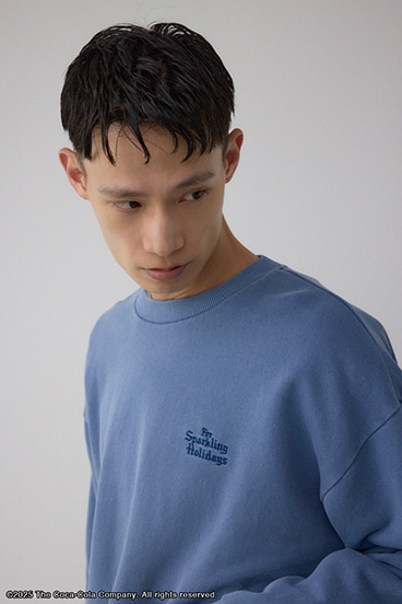 【Coca-Cola®｜AZUL】 ピグメントスウェット