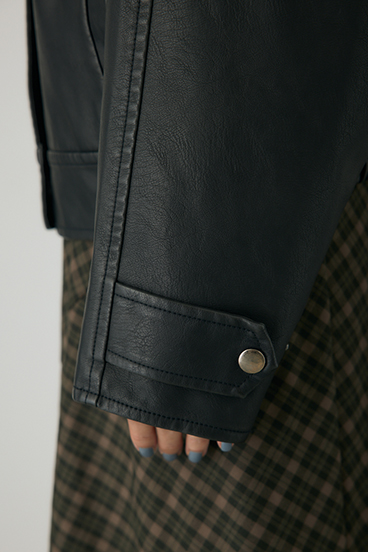 【crie conforto】スタンドカラーフェイクレザージャケット 詳細画像