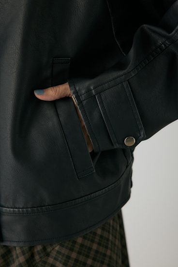 【crie conforto】スタンドカラーフェイクレザージャケット 詳細画像