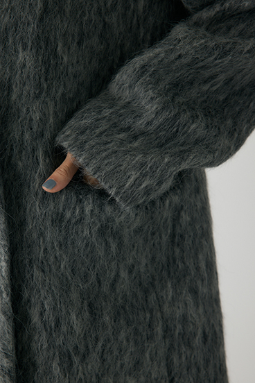 【crie conforto】シャギーパデットショルダーコート 詳細画像