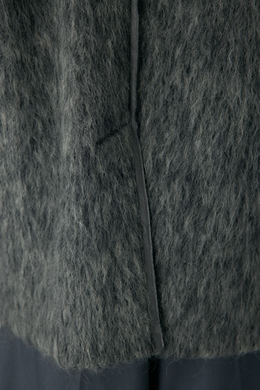 【crie conforto】シャギーパデットショルダーコート 詳細画像