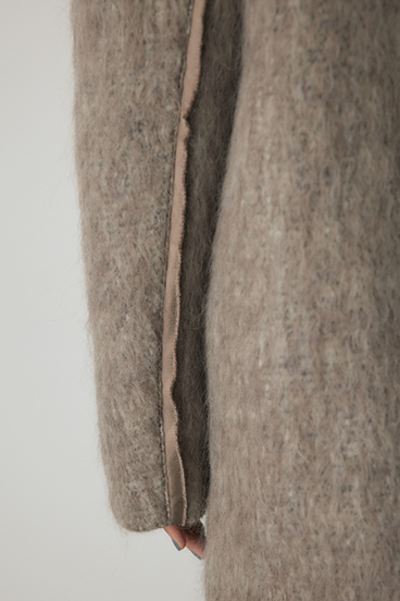 【crie conforto】シャギーパデットショルダーコート 詳細画像