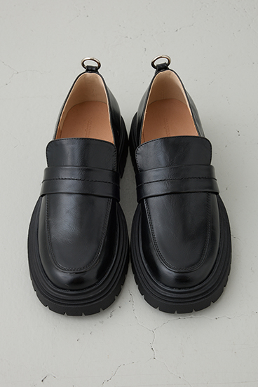 【crie conforto】バックリングプラットフォームローファー