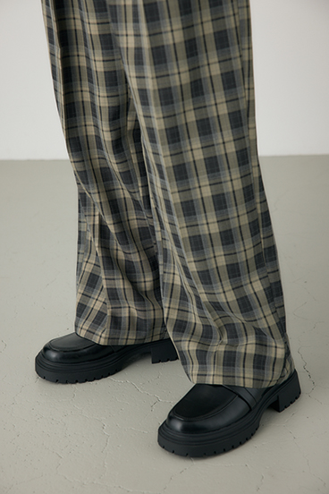 【crie conforto】バックリングプラットフォームローファー 詳細画像