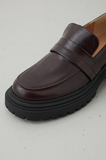 【crie conforto】バックリングプラットフォームローファー 詳細画像