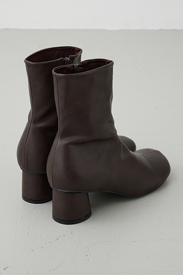 【crie conforto】ラウンドトゥストレッチブーツ 詳細画像