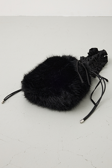 【crie conforto】フリルショルダー付エコファー巾着バッグ 詳細画像