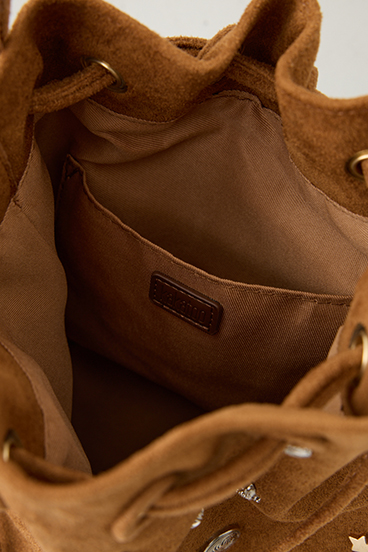 【crie conforto】スエードスタッズドロストバック 詳細画像