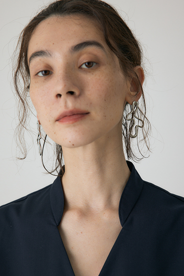 【crie conforto】ウィグリーピアス 詳細画像