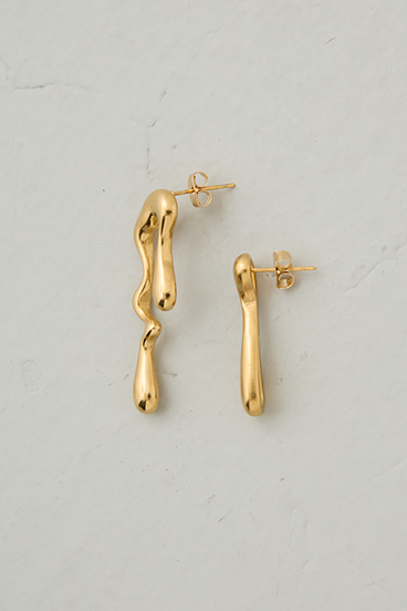 【crie conforto】アシンメトリードリップピアス 詳細画像