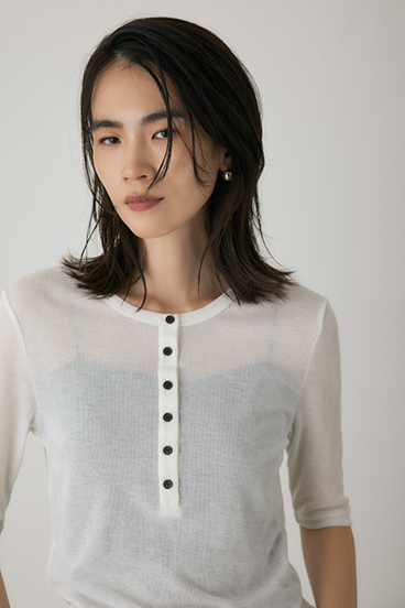 【crie conforto】バックオープンヘンリーネックTシャツ 詳細画像