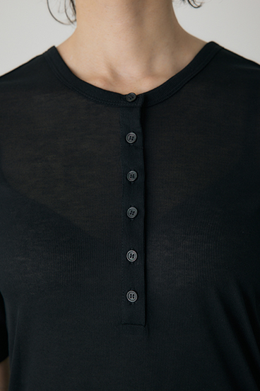【crie conforto】バックオープンヘンリーネックTシャツ 詳細画像