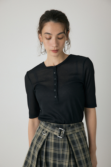 【crie conforto】バックオープンヘンリーネックTシャツ 詳細画像