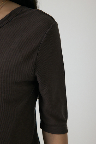 【crie conforto】バックオープンヘンリーネックTシャツ 詳細画像