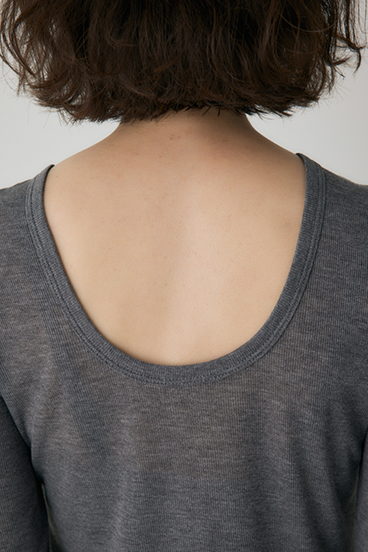 【crie conforto】バックオープンヘンリーネックTシャツ 詳細画像