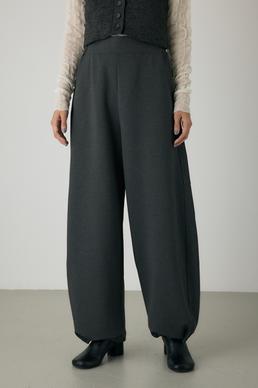 【crie conforto】オーバルスウェットパンツ