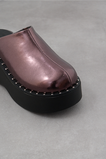 スタッズデザインプラットフォームサボサンダル 詳細画像