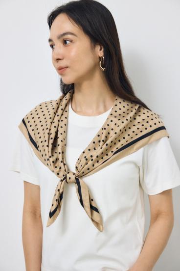 ドット柄スカーフ