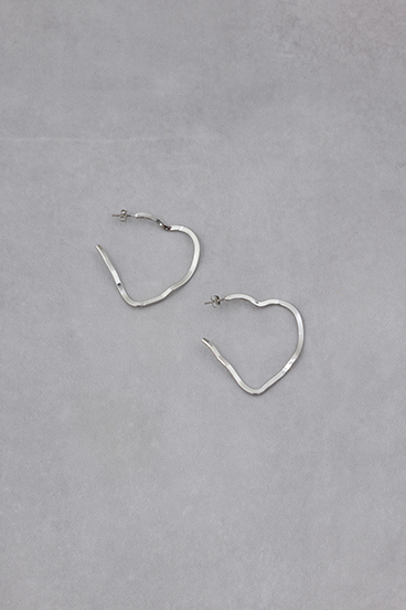 ニュアンスシェイプビッグフープピアス 詳細画像