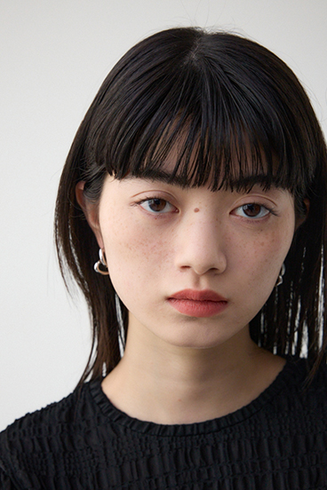 ニュアンスハートフープピアス 詳細画像