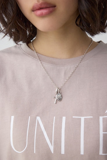 マルチチャームネックレス