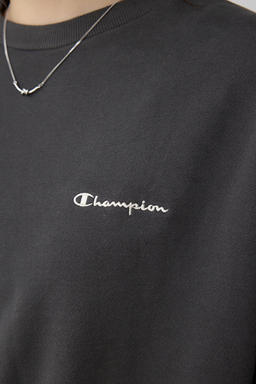 Champion CREW NECK SWEATSHIRT 詳細画像