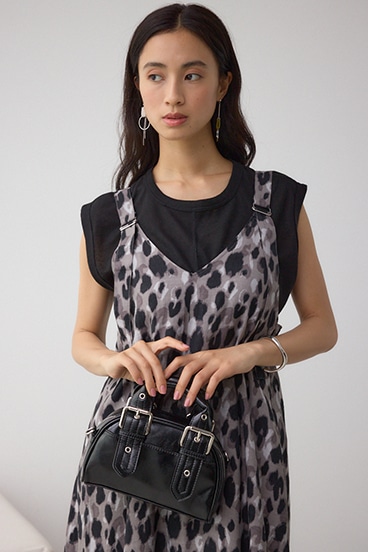 バックルベルトハンドルバッグ