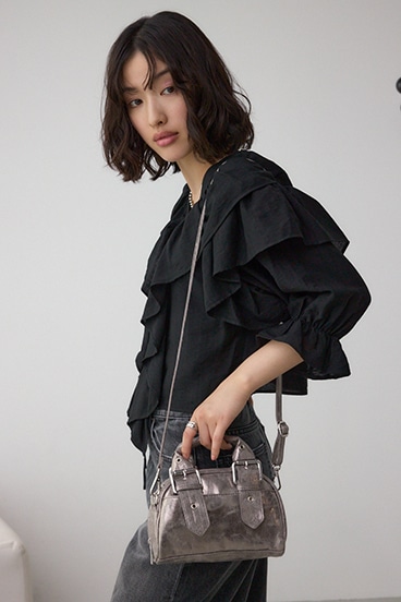 バックルベルトハンドルバッグ