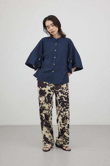 【crie conforto】前後2WAYラッフルテントシャツ 詳細画像