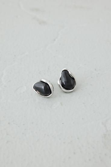 ストーンピアス 詳細画像