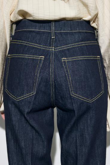 AZUL DENIM センタープレスフレアデニム 詳細画像
