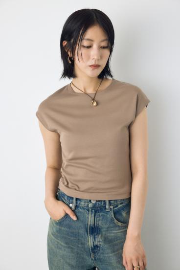 クロップドTEE