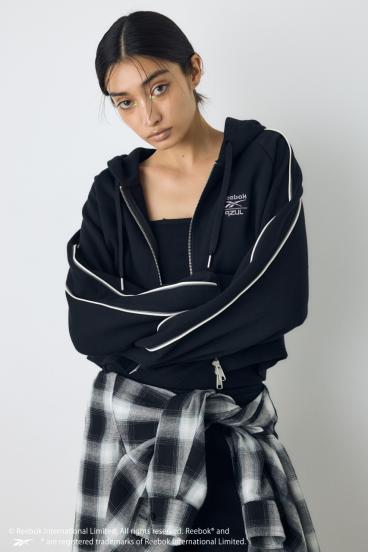 【REEBOK×AZUL】ダブルジップパーカー