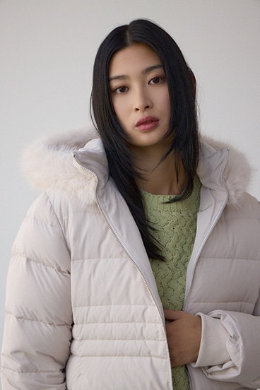 VENUS フードファーベルト付ミドルダウンコート