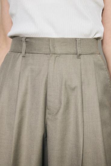 タックハーフパンツ 詳細画像