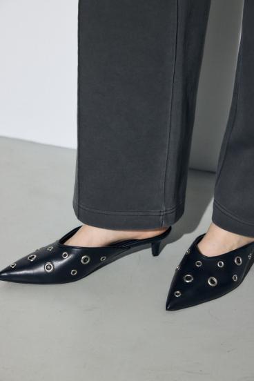 ハトメデザインミュール 詳細画像