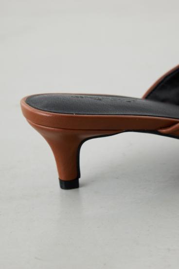 ハトメデザインミュール 詳細画像