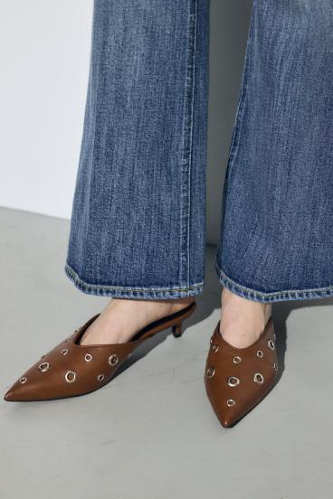 ハトメデザインミュール