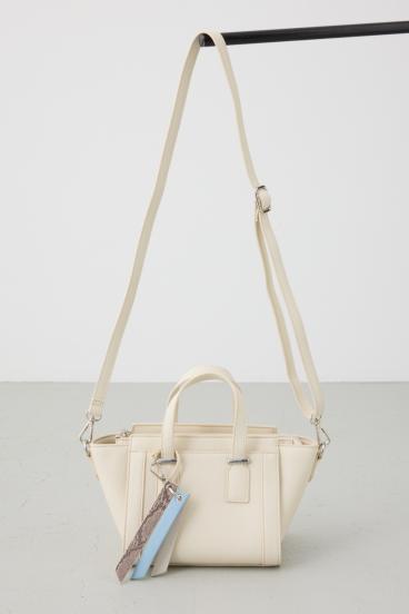 チャームセットトラペイズドバッグ 詳細画像