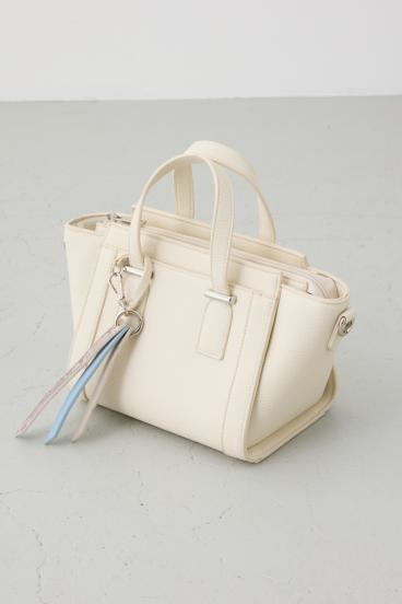 チャームセットトラペイズドバッグ 詳細画像