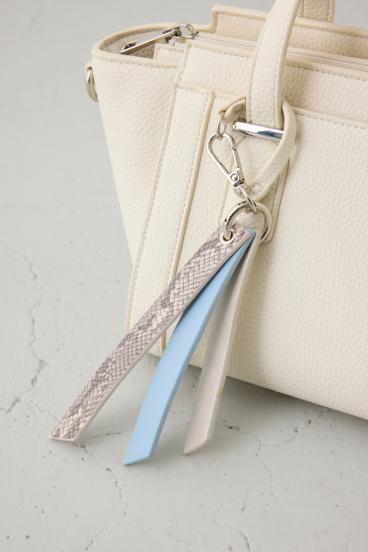 チャームセットトラペイズドバッグ 詳細画像