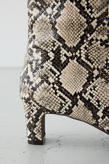 スクエアトゥショートブーツ 詳細画像