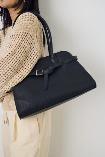 メタルパーツベルトハンドバッグ